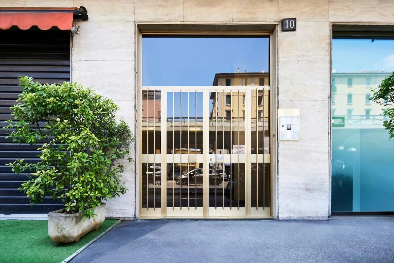 L'Antico Casolare - Vicino M3 E Fondazione Prada Apartment Milan 0*,  Italy